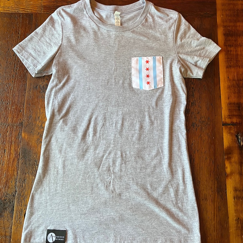 Chicago Tee, Never Worn